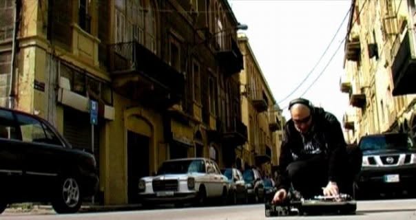 Skillz scratching on the streets of Beirut